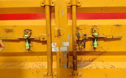 bolt seal
