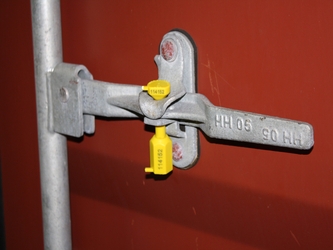 bolt seal for container 